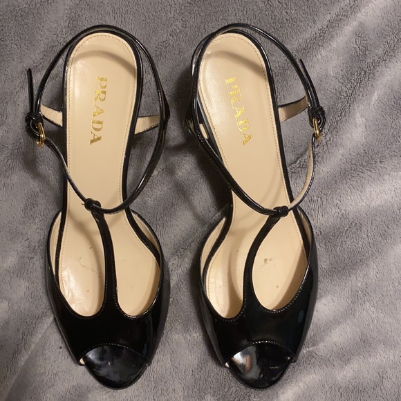 Women’s Prada Heels - Picture 6 of 7